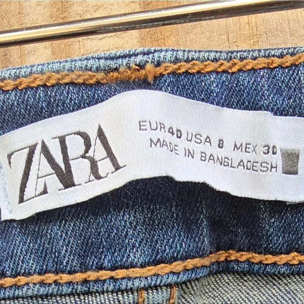 Zara Light Blue Cropped Jeans